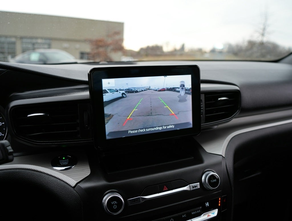 2020 Ford Explorer XLT ***BRANDED TITLE***