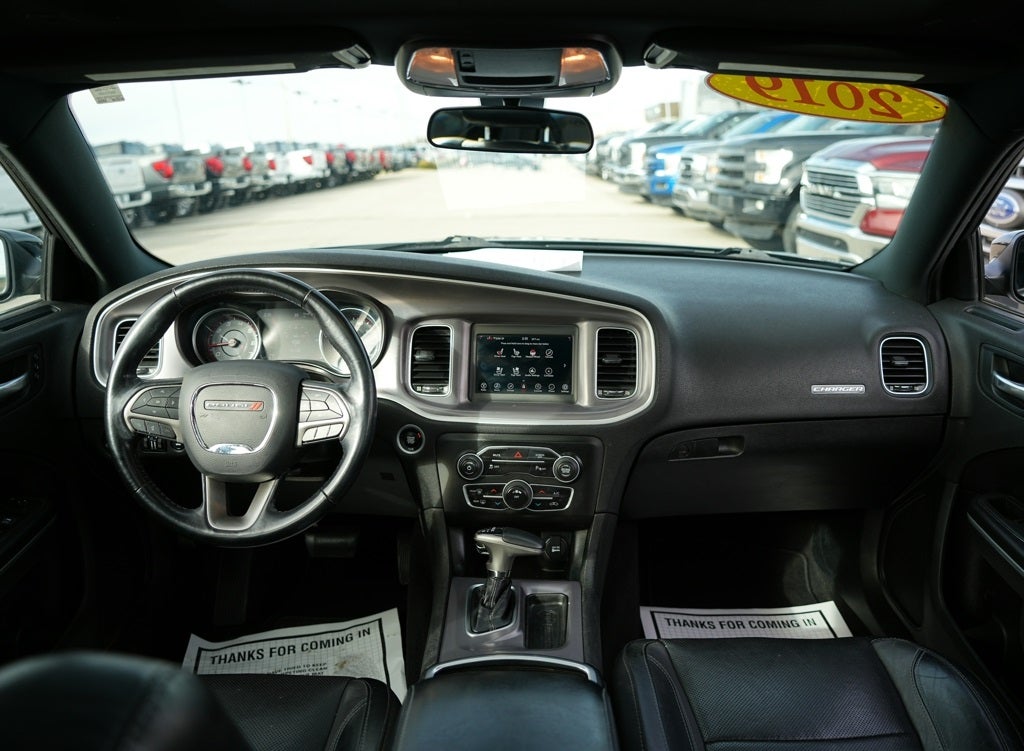 2019 Dodge Charger SXT