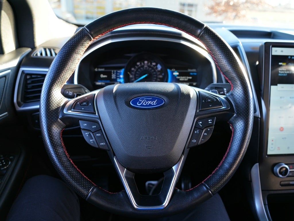2021 Ford Edge ST Line