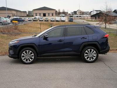 2022 Toyota RAV4 XLE Premium