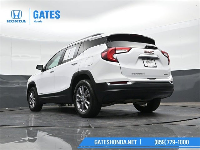 2023 GMC Terrain SLT