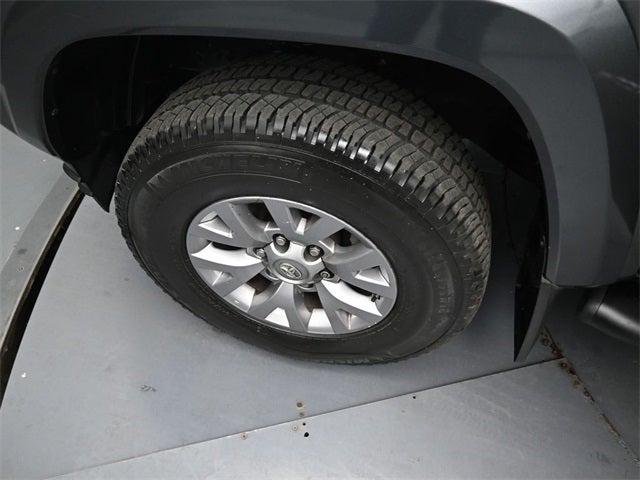 2017 Toyota Tacoma SR5