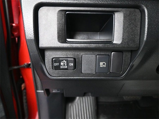 2018 Toyota Tacoma SR5 V6