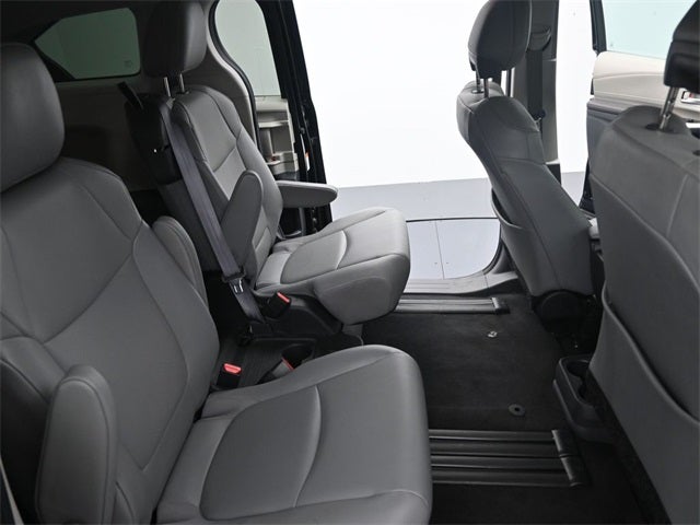 2024 Toyota Sienna XLE 7 Passenger