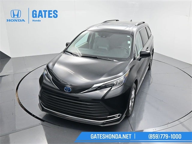 2024 Toyota Sienna XLE 7 Passenger