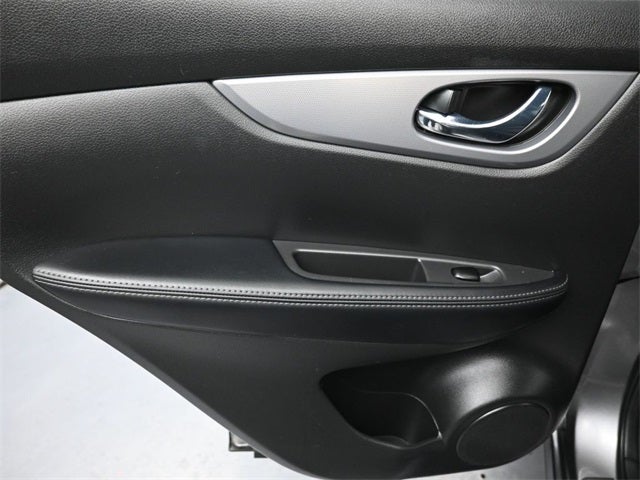 2020 Nissan Rogue Sport SV