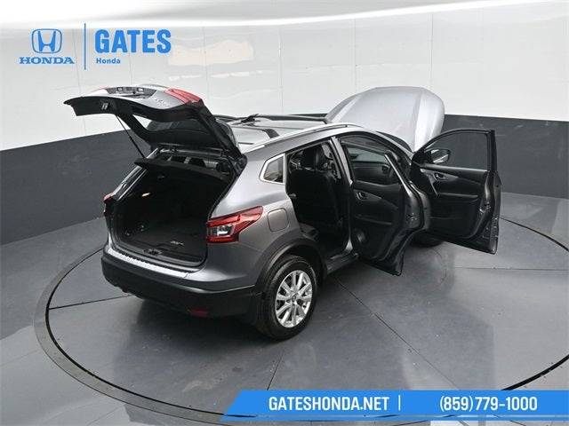 2020 Nissan Rogue Sport SV