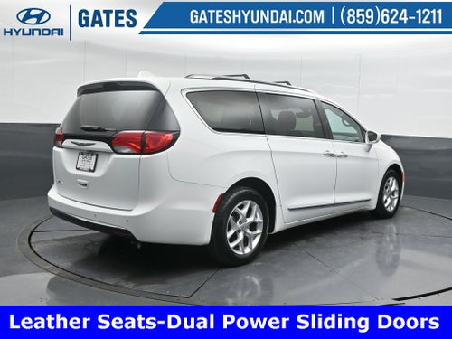 2017 Chrysler Pacifica Touring L Plus