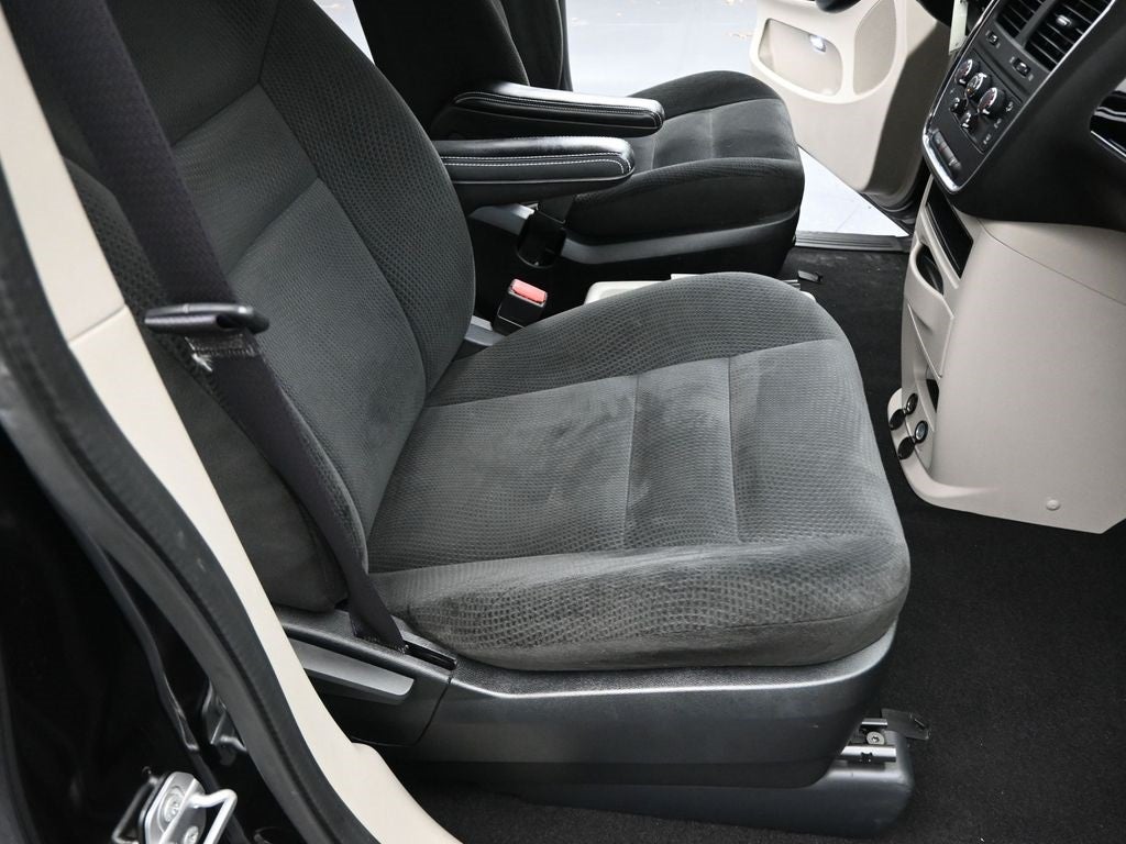 2016 Dodge Grand Caravan SE Plus