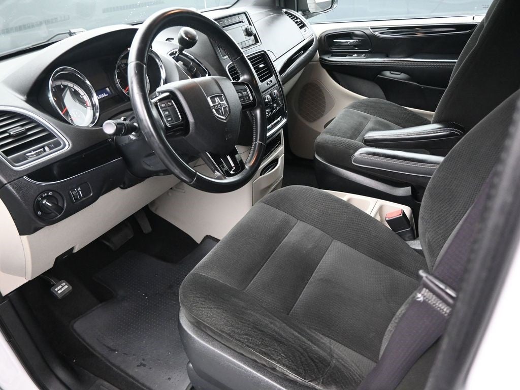 2016 Dodge Grand Caravan SE Plus