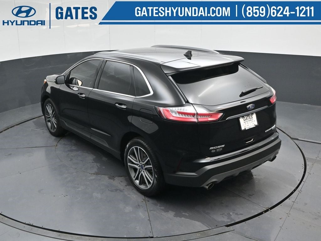 2020 Ford Edge Titanium