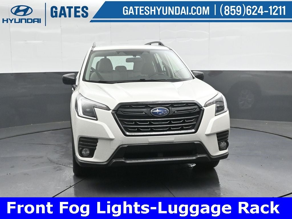 2023 Subaru Forester Base
