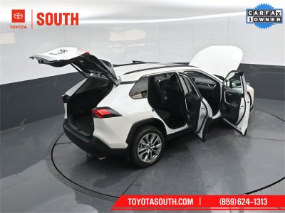 2022 Toyota RAV4 XLE Premium