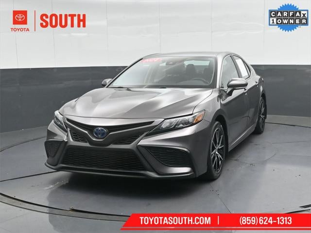 2024 Toyota Camry Hybrid SE