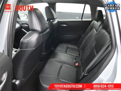 2022 Toyota Corolla Cross XLE