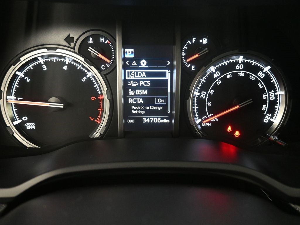 2024 Toyota 4Runner TRD Off-Road