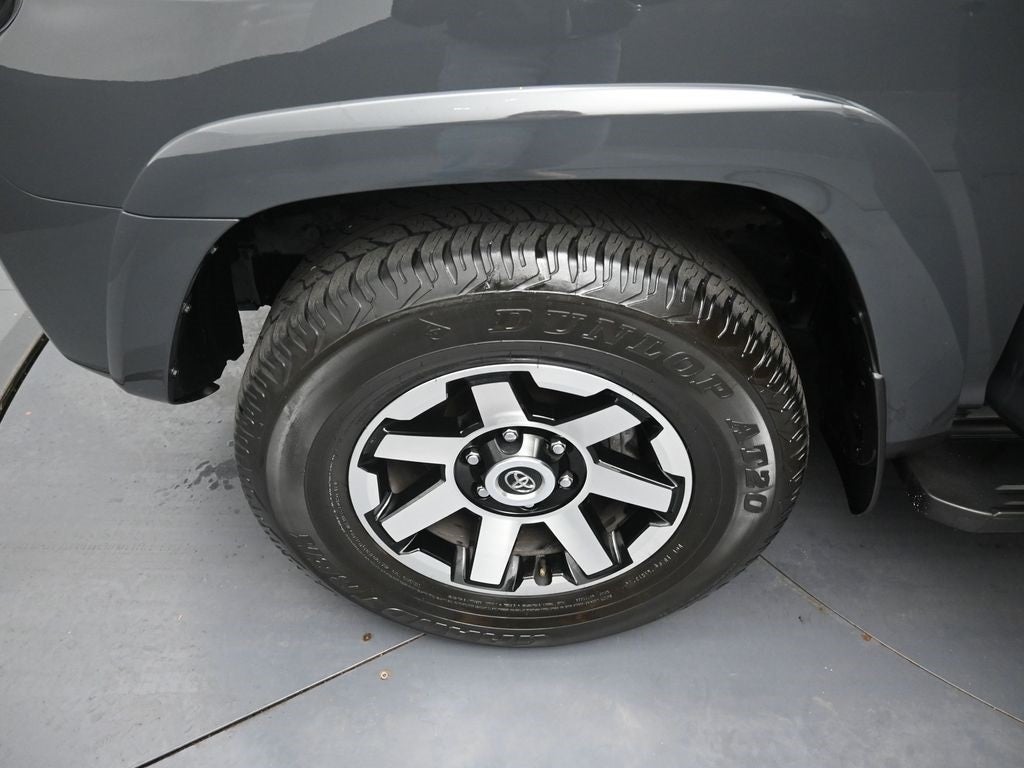 2024 Toyota 4Runner TRD Off-Road