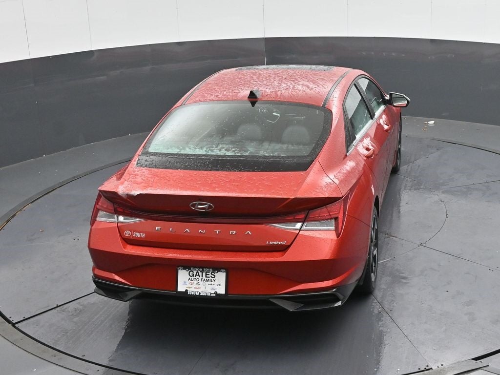 2022 Hyundai Elantra Limited