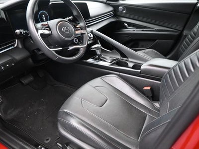 2022 Hyundai Elantra Limited