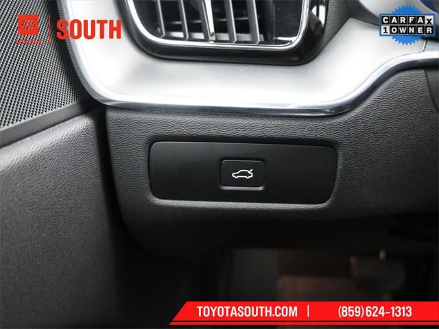 2024 Volvo XC60 B5 Core