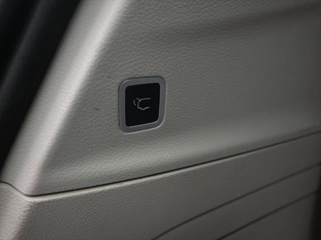 2018 Chrysler Pacifica Hybrid Limited