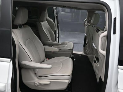 2018 Chrysler Pacifica Hybrid Limited