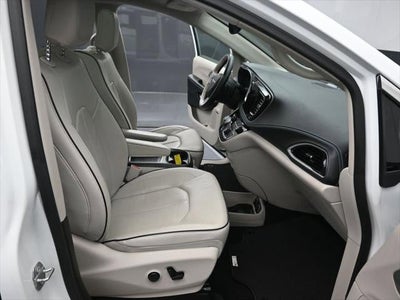 2018 Chrysler Pacifica Hybrid Limited