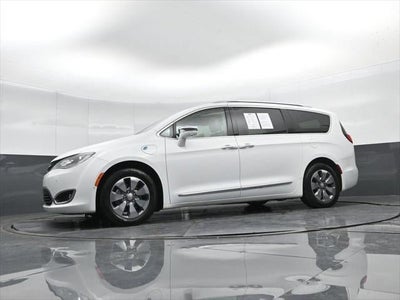 2018 Chrysler Pacifica Hybrid Limited