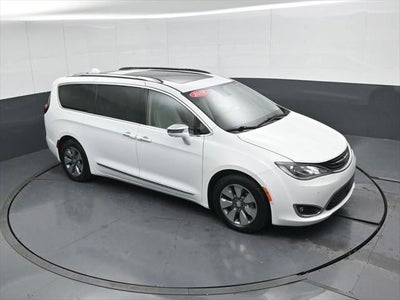 2018 Chrysler Pacifica Hybrid Limited