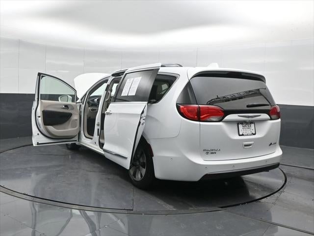 2018 Chrysler Pacifica Hybrid Limited