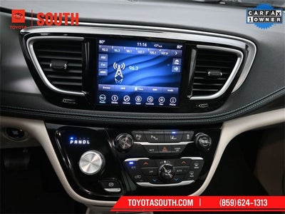 2018 Chrysler Pacifica Hybrid Limited