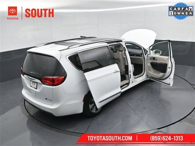 2018 Chrysler Pacifica Hybrid Limited