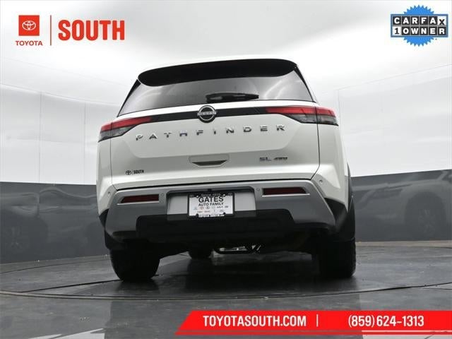 2023 Nissan Pathfinder SL