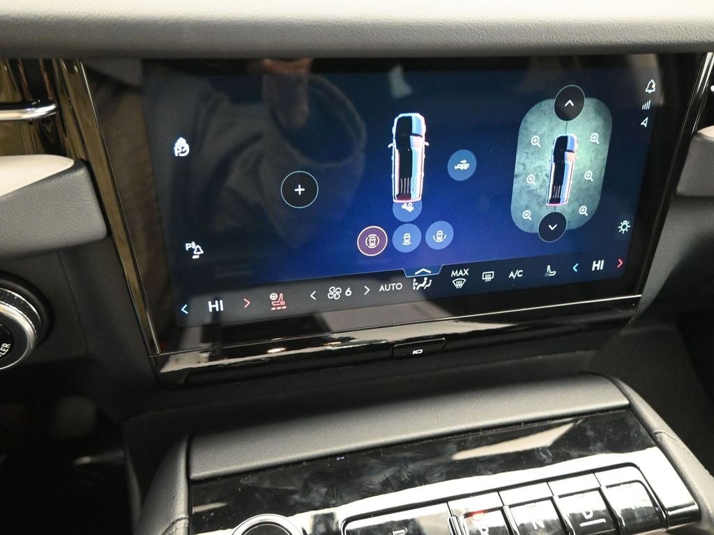 2025 Lincoln Navigator L Reserve