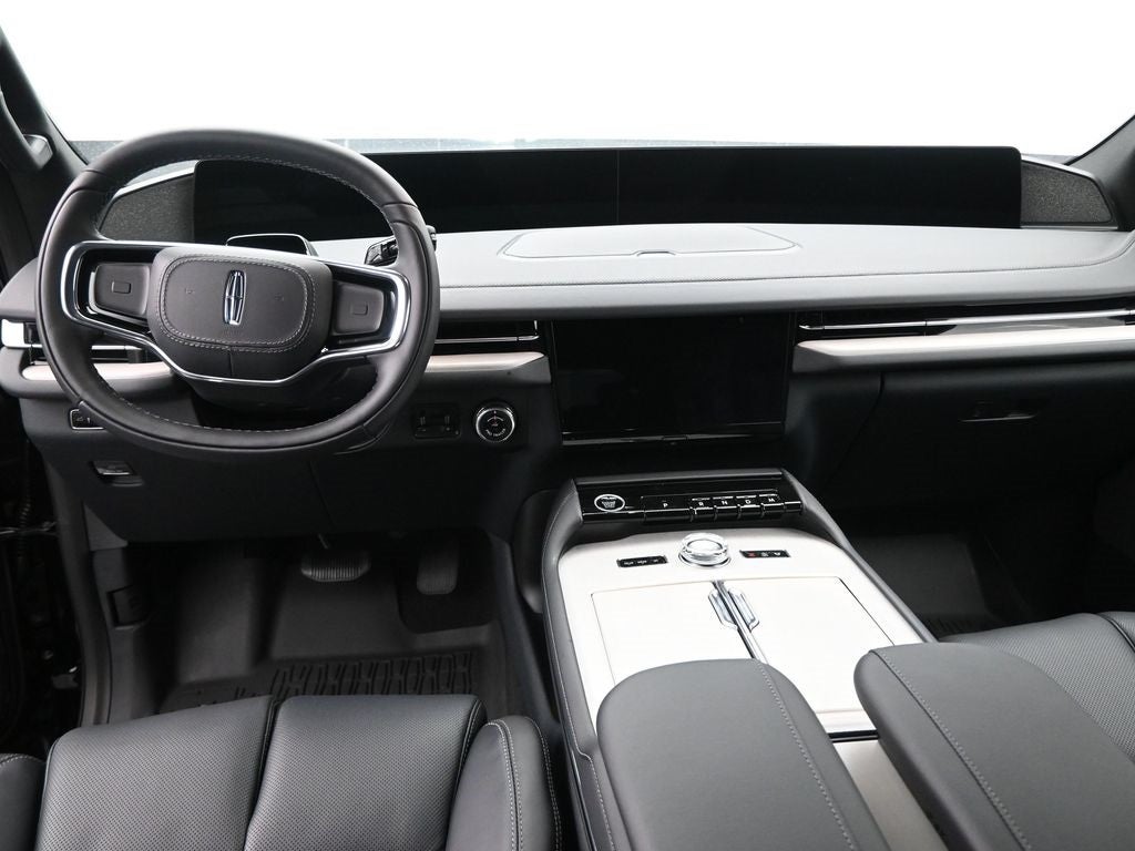 2025 Lincoln Navigator L Reserve