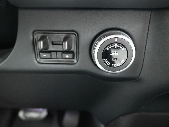 2025 Lincoln Navigator Reserve-L