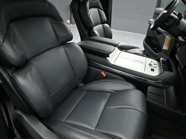 2025 Lincoln Navigator Reserve-L