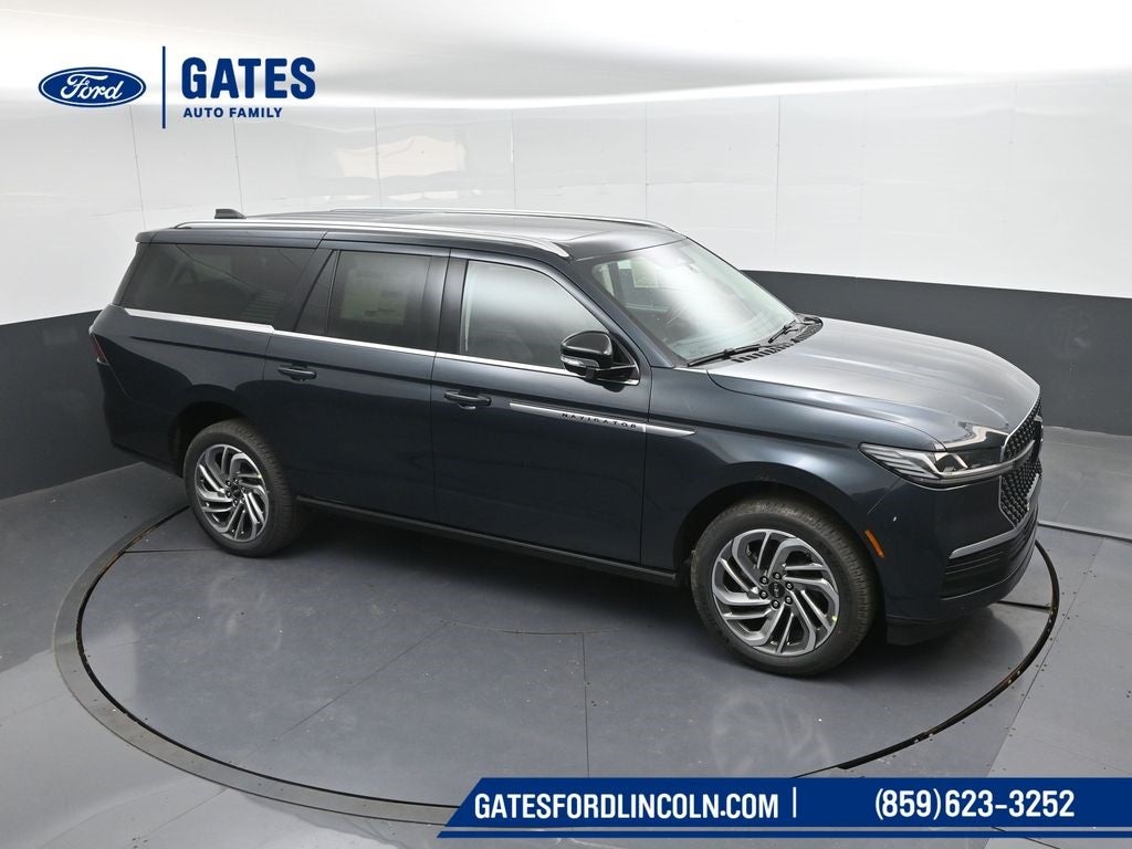 2025 Lincoln Navigator L Reserve