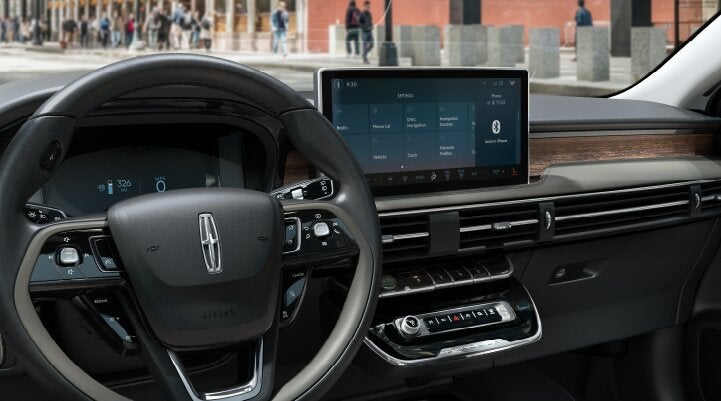 The center screen of the new 2025 Lincoln Corsair® SUV is showcased with its SYNC® 4 capabilities highlighted | Gates Lincoln in Richmond KY