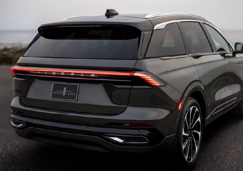 The rear of a 2026 Lincoln Black Label™ Nautilus® SUV displays full LED rear lighting. | Gates Lincoln in Richmond KY